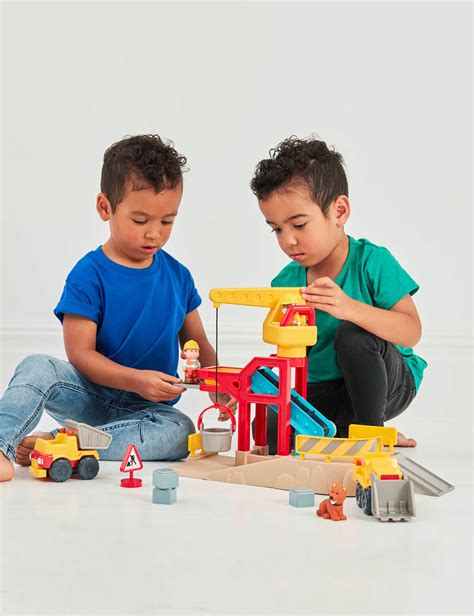 Early Learning Centre Happyland Mega Construction Set.